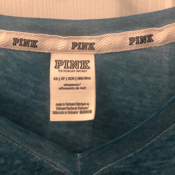 PINK Victoria’s Secret V-Neck Short Sleeve Shirt - Picture 3 of 4
